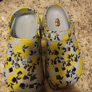 Lemon Print Kids Clogs